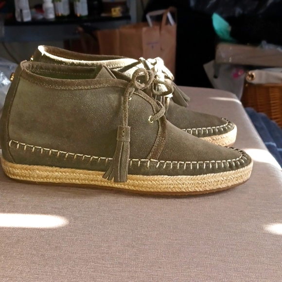 MICHAEL KORS Suede Moccasins type booties - Picture 4 of 14